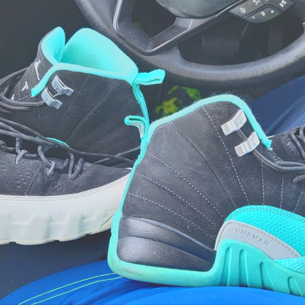 Both pair jordans size 6 and 6.5